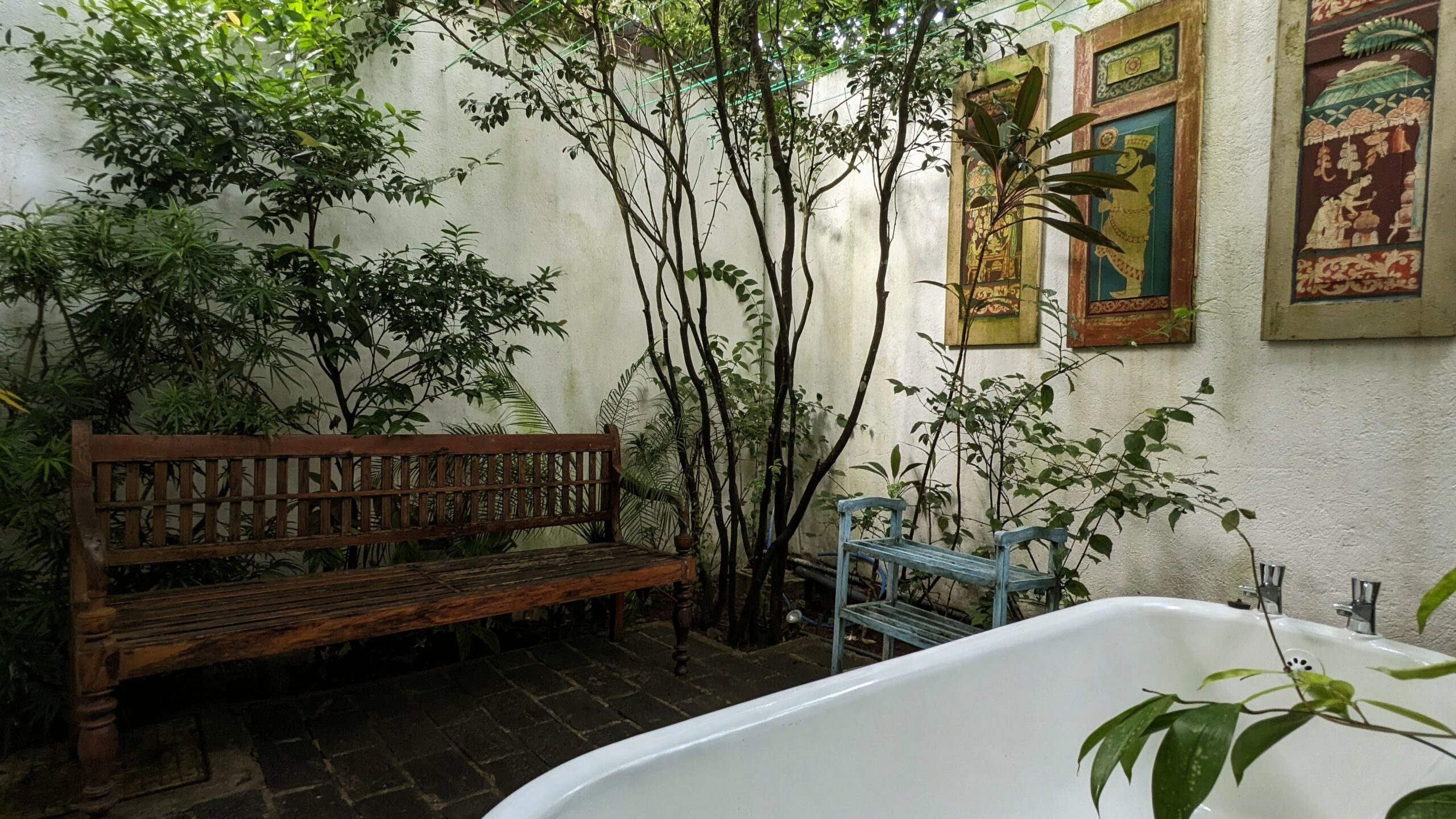 pxl 20250926 110115007.raw 01.cover~2